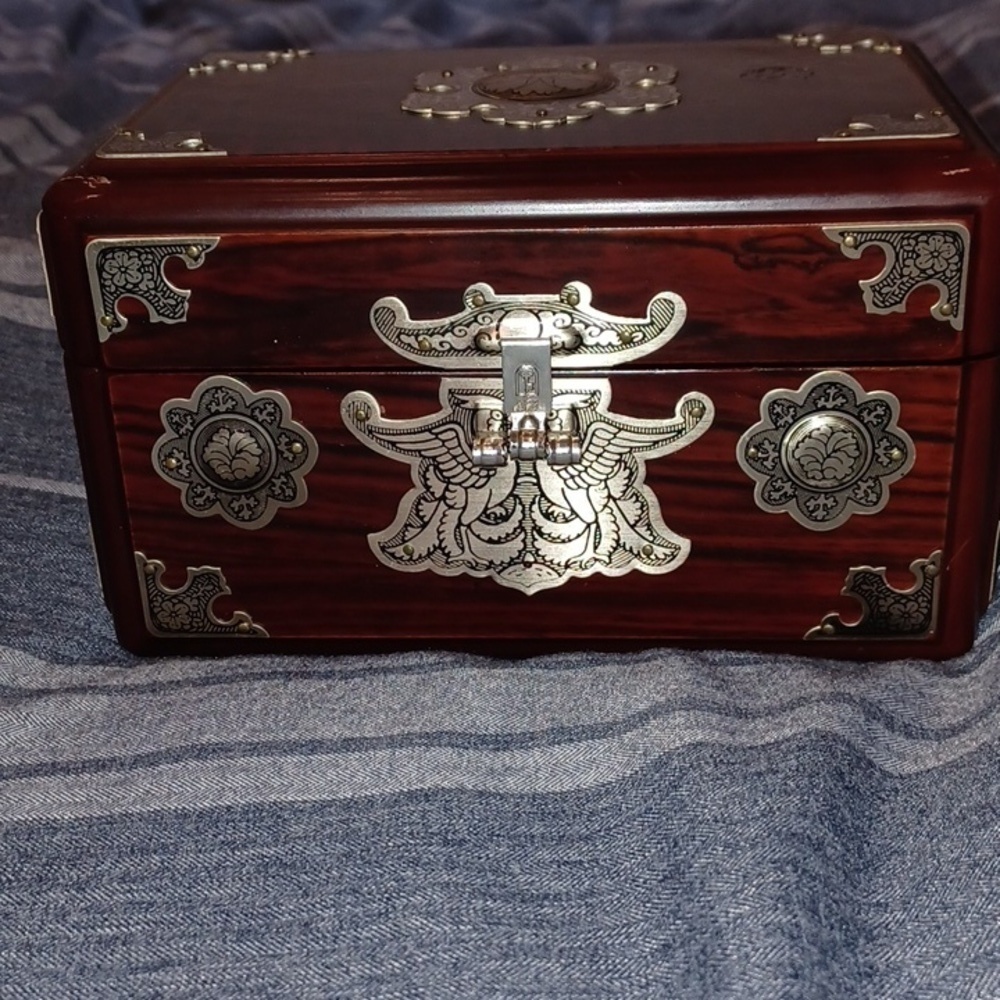 Vintage Cherry Wooden lacquer Jewelry Box Korean